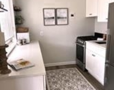 2710 Macomb Street Nw - Photo Thumbnail 4