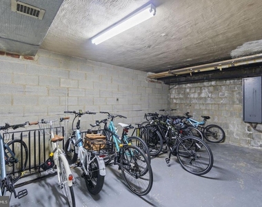 2710 Macomb Street Nw - Photo Thumbnail 16