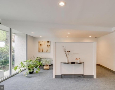 2710 Macomb Street Nw - Photo Thumbnail 13