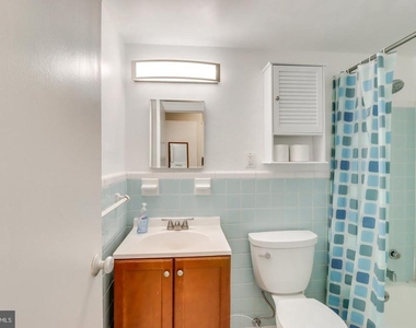 2710 Macomb Street Nw - Photo Thumbnail 9