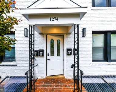 1274 Meigs Place Ne - Photo Thumbnail 2