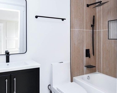 1274 Meigs Place Ne - Photo Thumbnail 17