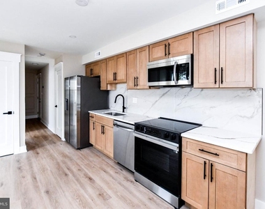 1274 Meigs Place Ne - Photo Thumbnail 15