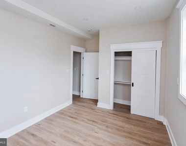 1274 Meigs Place Ne - Photo Thumbnail 21