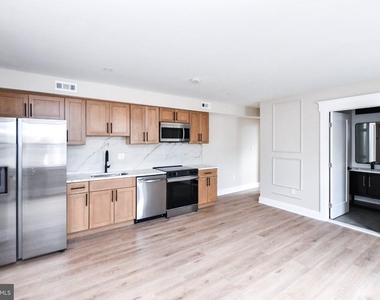 1274 Meigs Place Ne - Photo Thumbnail 12