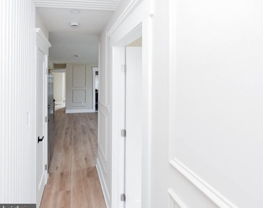 1274 Meigs Place Ne - Photo Thumbnail 7