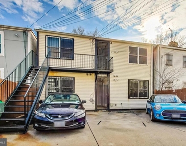 1710 West Virginia Avenue Ne - Photo Thumbnail 14