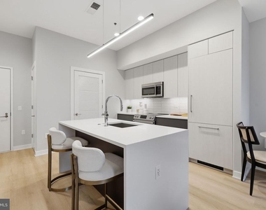950 3rd Street Nw - Photo Thumbnail 3