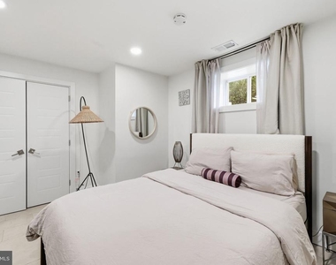 200 Cromwell Terrace Ne - Photo Thumbnail 32