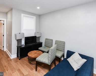 1825 Providence Street Ne - Photo Thumbnail 11
