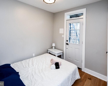 1825 Providence Street Ne - Photo Thumbnail 22