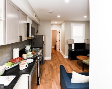 1825 Providence Street Ne - Photo Thumbnail 10