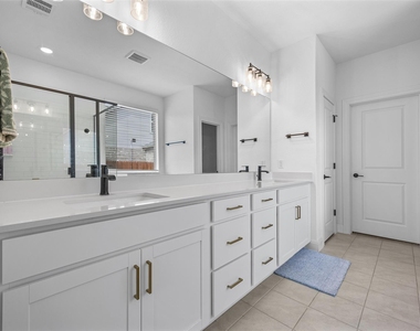6513 Cliff Rose Dr - Photo Thumbnail 10