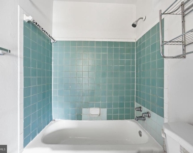 1303 Congress Street Se - Photo Thumbnail 16