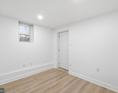 1729 Church Street Nw - Photo Thumbnail 8