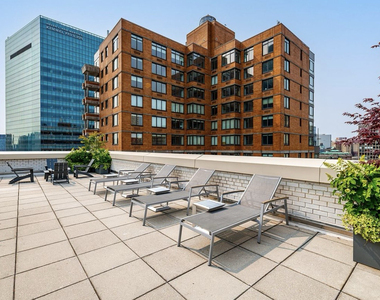 340 East 34th Street - Photo Thumbnail 1