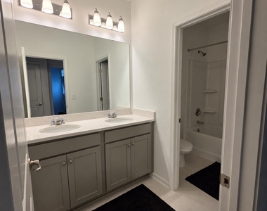 452 Cherry Elm Drive - Photo Thumbnail 14