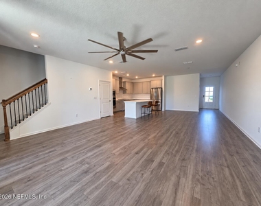 452 Cherry Elm Drive - Photo Thumbnail 2