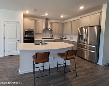 452 Cherry Elm Drive - Photo Thumbnail 4