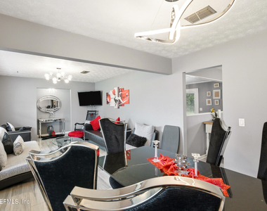 3255 Kegler Drive - Photo Thumbnail 5