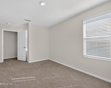 15667 Strawberry Roan Court - Photo Thumbnail 28
