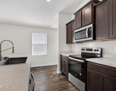15667 Strawberry Roan Court - Photo Thumbnail 10
