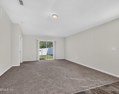 15667 Strawberry Roan Court - Photo Thumbnail 13