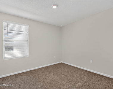 15667 Strawberry Roan Court - Photo Thumbnail 24