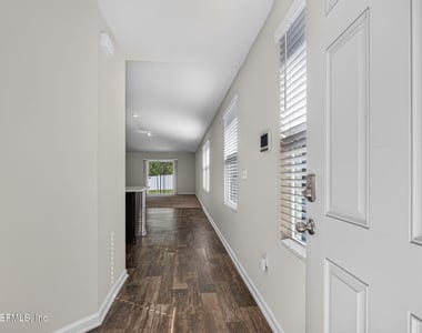 15667 Strawberry Roan Court - Photo Thumbnail 4