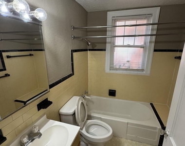 2799 Selma Street - Photo Thumbnail 7