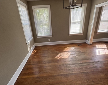 2799 Selma Street - Photo Thumbnail 11