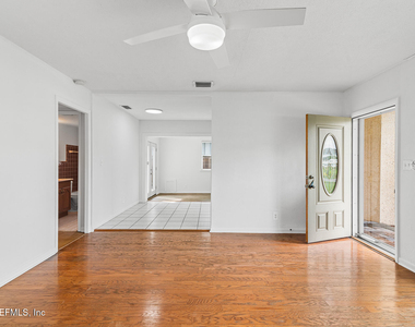 802 4th Avenue N - Photo Thumbnail 10