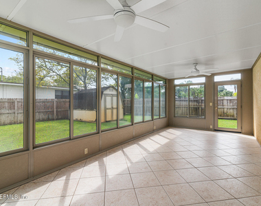 802 4th Avenue N - Photo Thumbnail 1