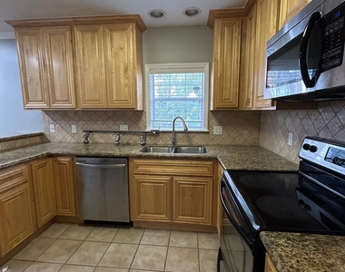 3434 Blanding Boulevard - Photo Thumbnail 8
