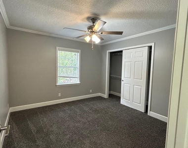 3434 Blanding Boulevard - Photo Thumbnail 10