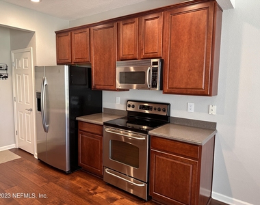 8398 Cannonwood Lane - Photo Thumbnail 12
