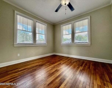 4518 Astral Street - Photo Thumbnail 18