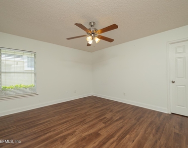 1852 Hickory Trace Drive - Photo Thumbnail 11