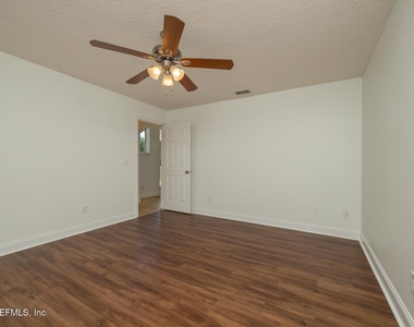 1852 Hickory Trace Drive - Photo Thumbnail 40