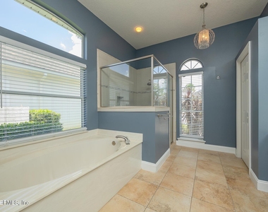 1852 Hickory Trace Drive - Photo Thumbnail 30