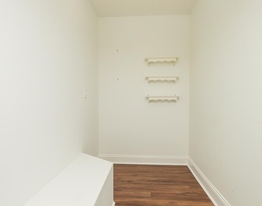 1852 Hickory Trace Drive - Photo Thumbnail 38