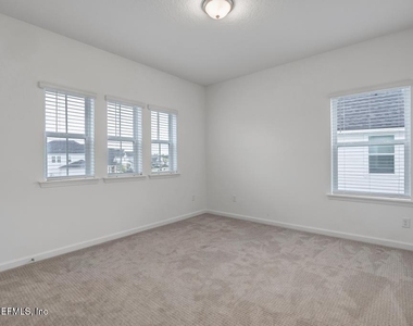 442 Stargaze Lane - Photo Thumbnail 24