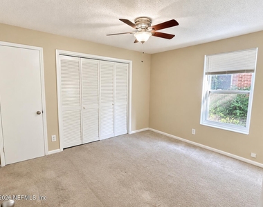 3212 Herschel Street - Photo Thumbnail 6
