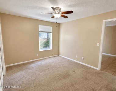 3212 Herschel Street - Photo Thumbnail 7