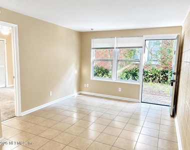 3212 Herschel Street - Photo Thumbnail 3