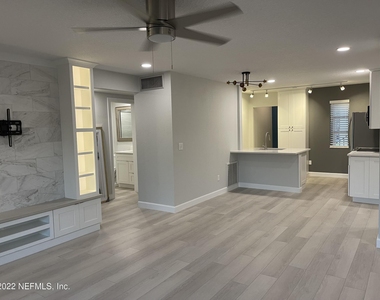 600 Domenico Circle - Photo Thumbnail 11