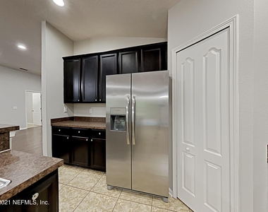 6449 Rolling Tree Street - Photo Thumbnail 4