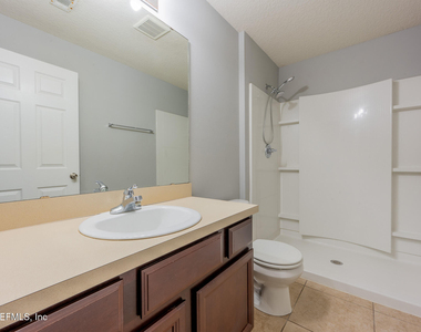 13792 Herons Landing Way - Photo Thumbnail 20