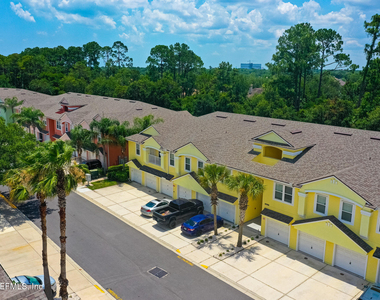 13792 Herons Landing Way - Photo Thumbnail 3