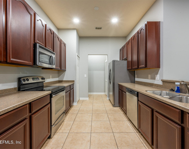 13792 Herons Landing Way - Photo Thumbnail 6